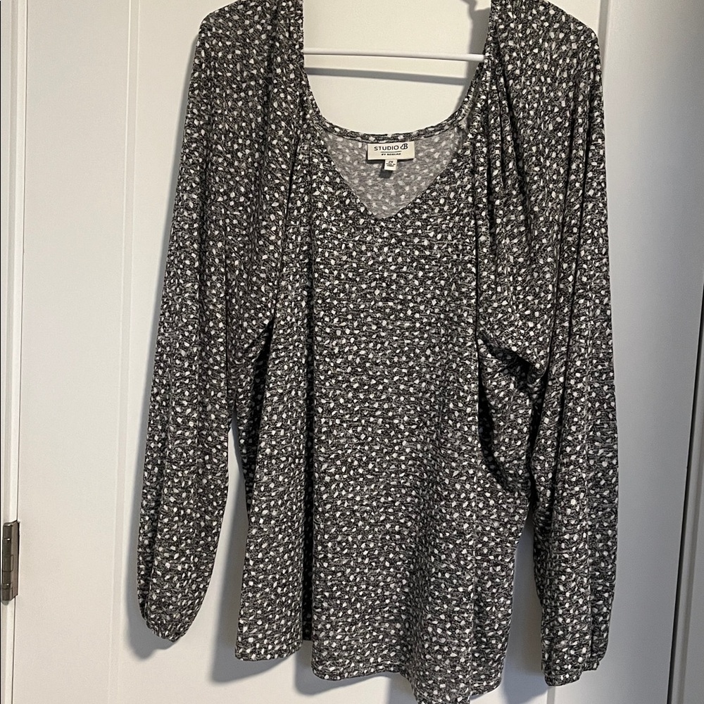 Studio Black and White Textured Blouse